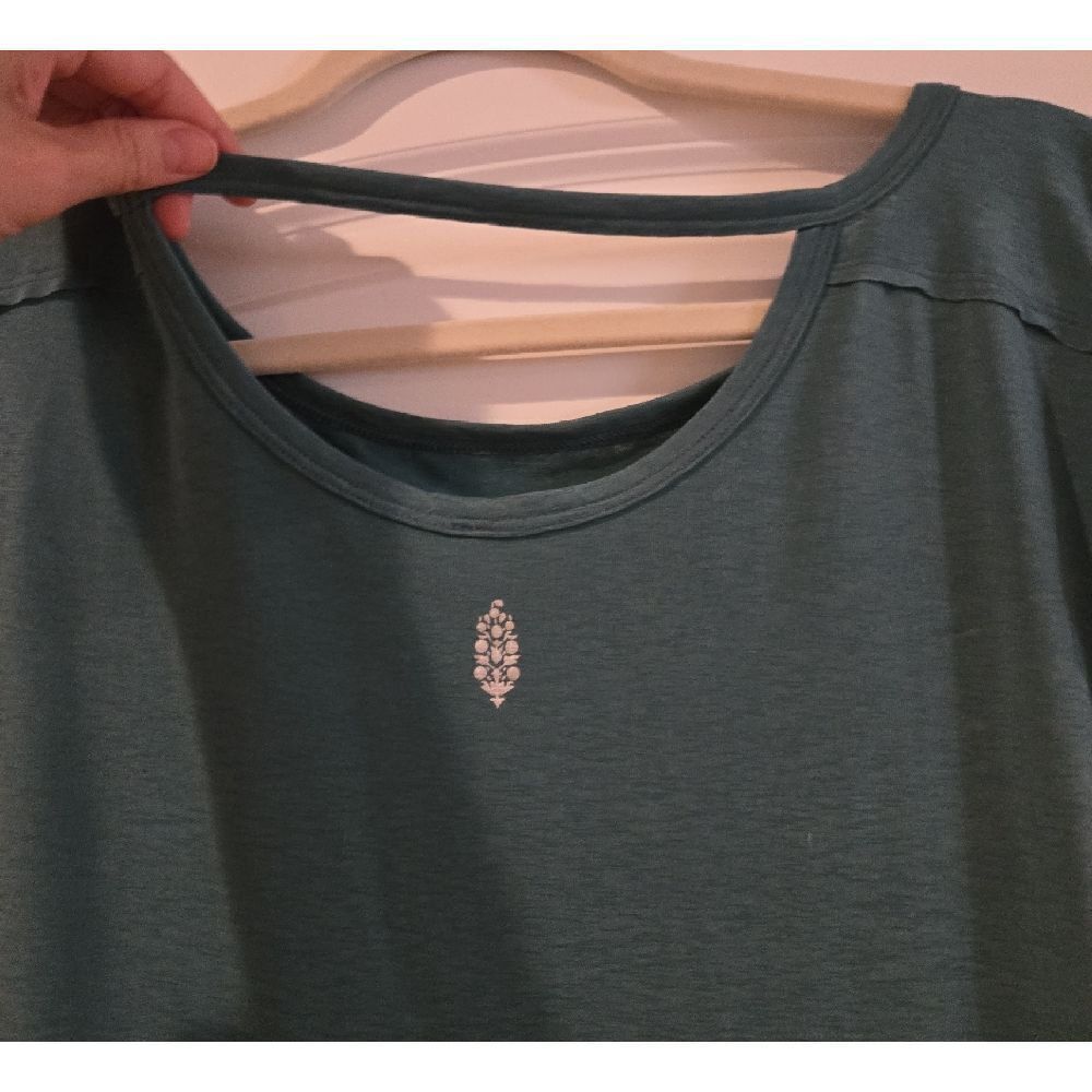 Teal Women's Top - Picture 7 of 7